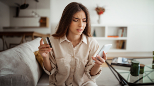 Woman encountered data breach on mobile